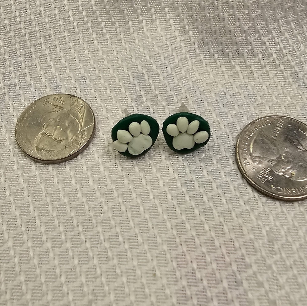 Studs - Picture 3 of 3